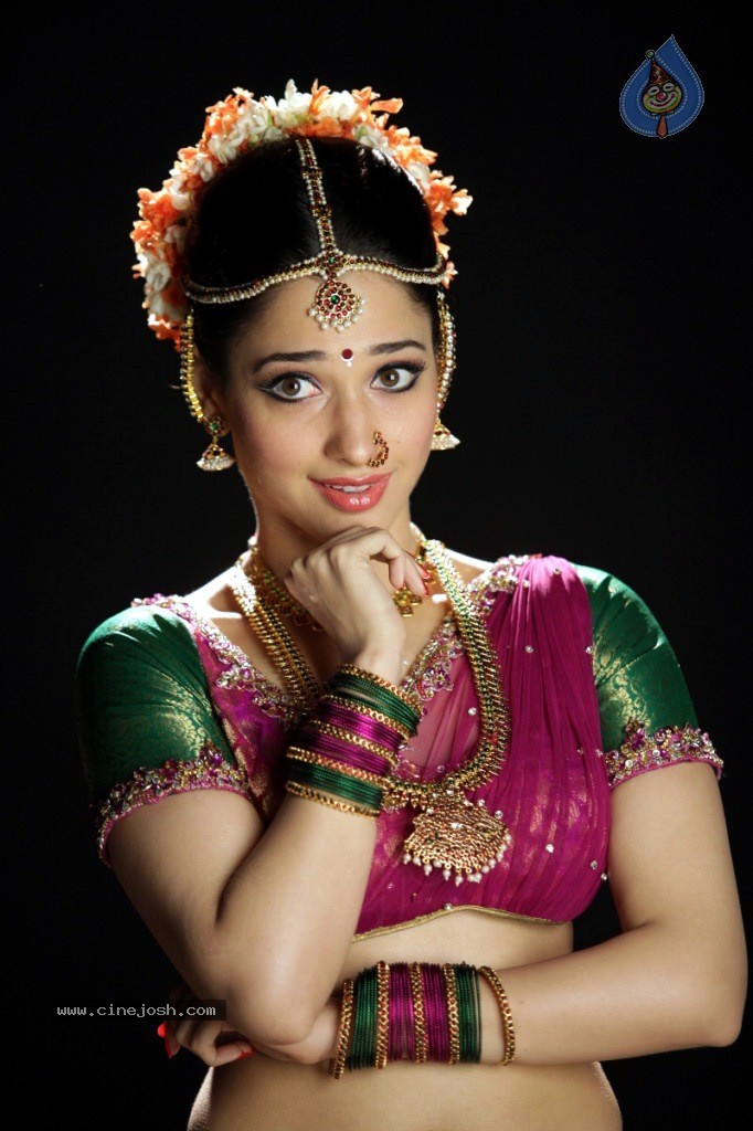 Tamanna New Hot Gallery - 107 / 140 photos