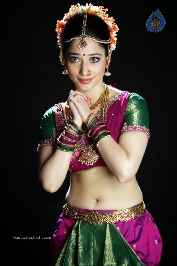 Tamanna New Hot Gallery - 117 / 140 photos