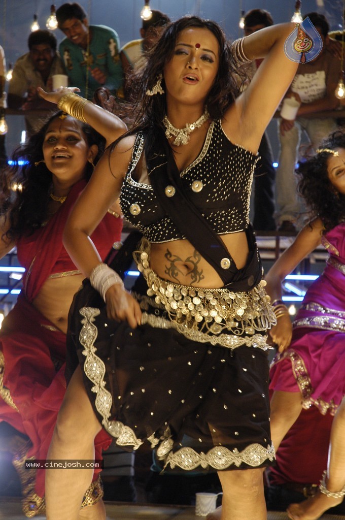 Tanu Roy Hot Gallery - 52 / 90 photos