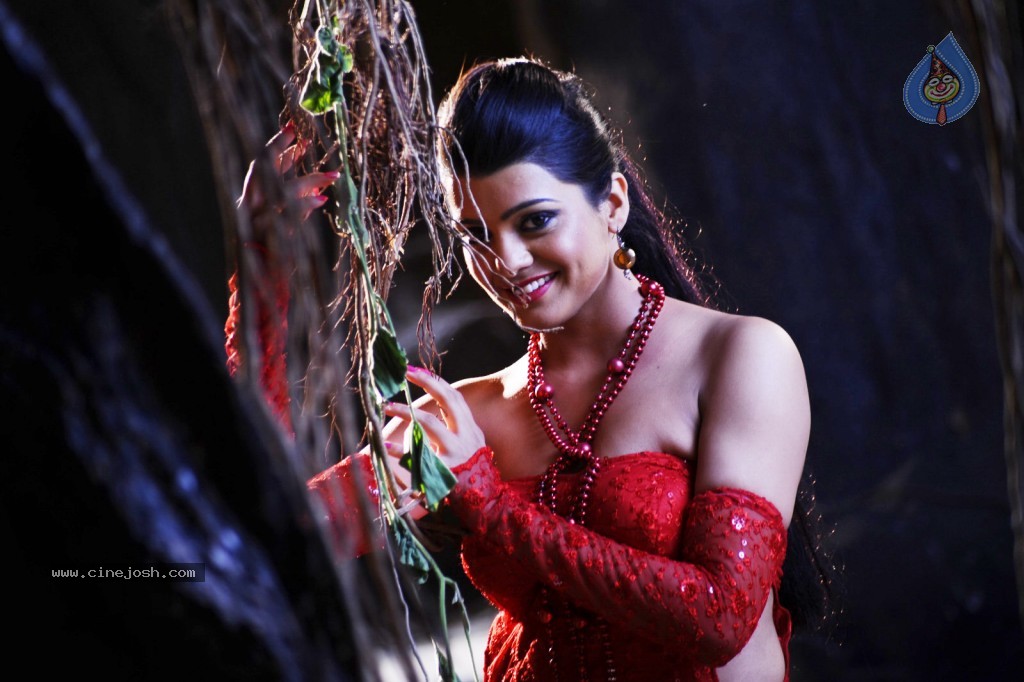 Tashu Kaushik New Spicy Gallery - 3 / 51 photos