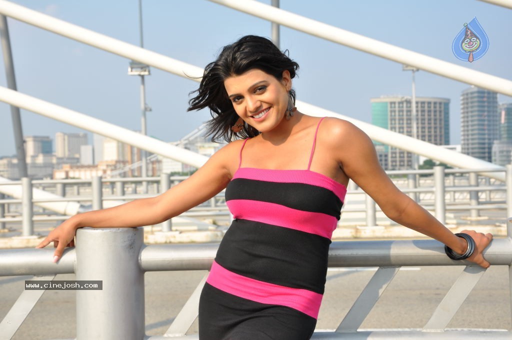 Tashu Kaushik Spicy Stills - 12 / 70 photos