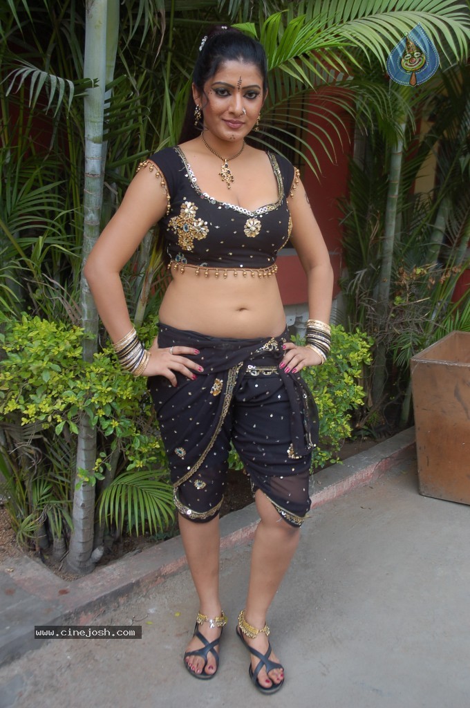 Taslima Sheik Spicy Stills - 87 / 97 photos