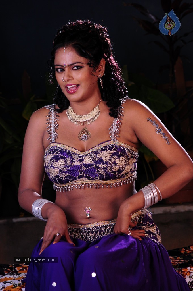 Vahini Hot Gallery - 60 / 78 photos