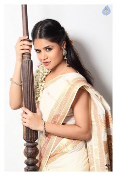 Ranjana Mishra Photos - 12 of 17