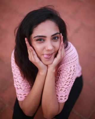 Smruthi Venkat Photos - 2 of 3