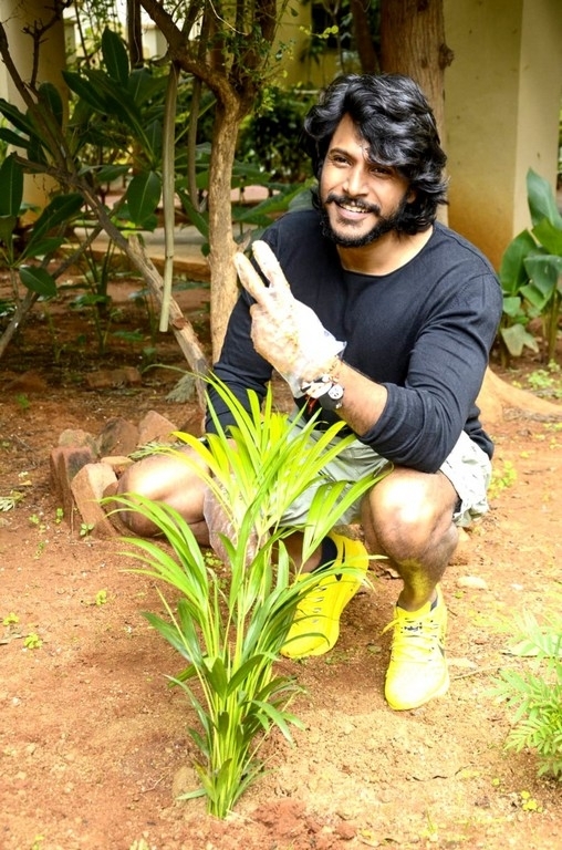 Sundeep Kishan Green India Challenge - 1 / 4 photos