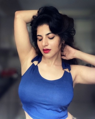 Iswarya Menon Photos - 4 of 9