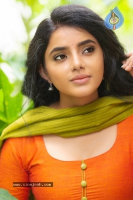 Sumaya Reddy Latest Photo Shoot - 10 of 16