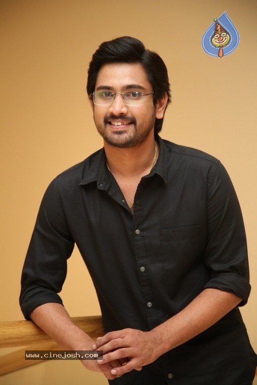 Orey Bujjiga Movie Pre-Release Event - 15 / 32 photos