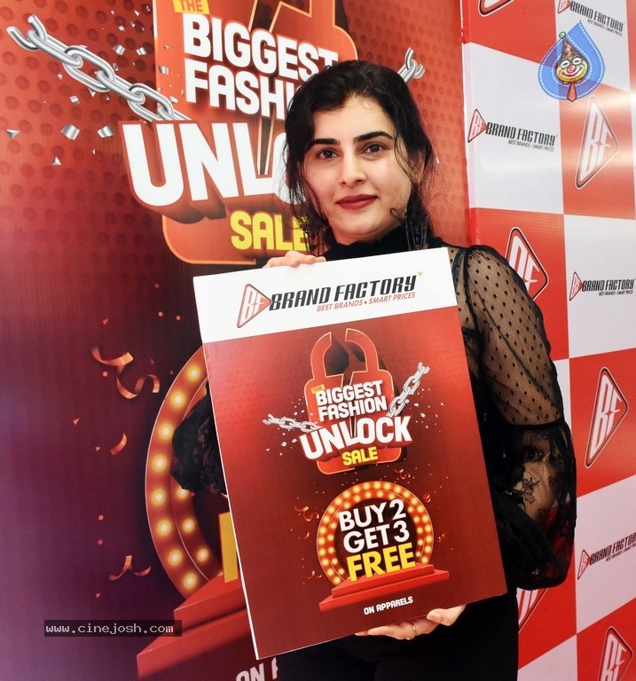 Archana Launches Brand Factory Biggest Fashion Unlock - 15 / 17 photos