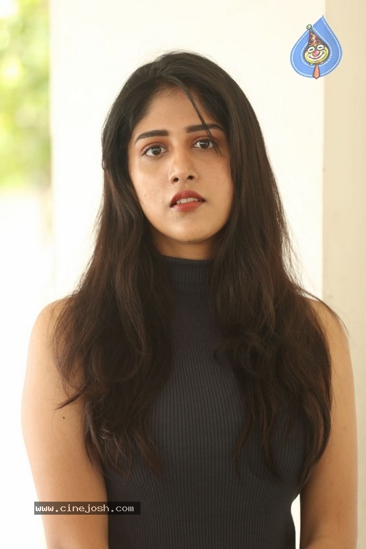 Chandini Chowdary Pics - 16 / 21 photos
