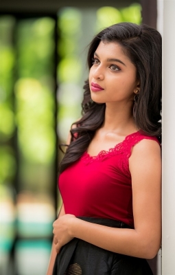 Shruthi Padmini Photos - 8 of 8