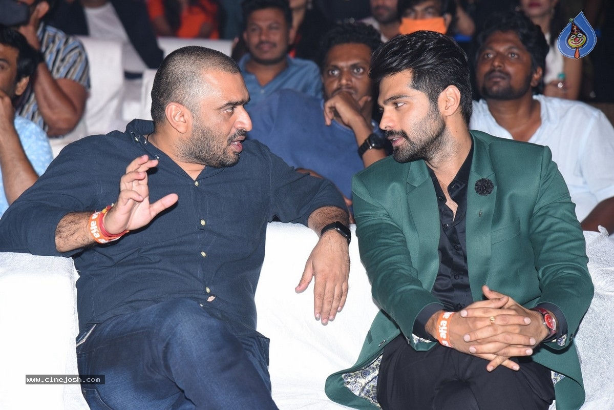 Aha Event An Evening with A Galaxy of Stars - 52 / 56 photos