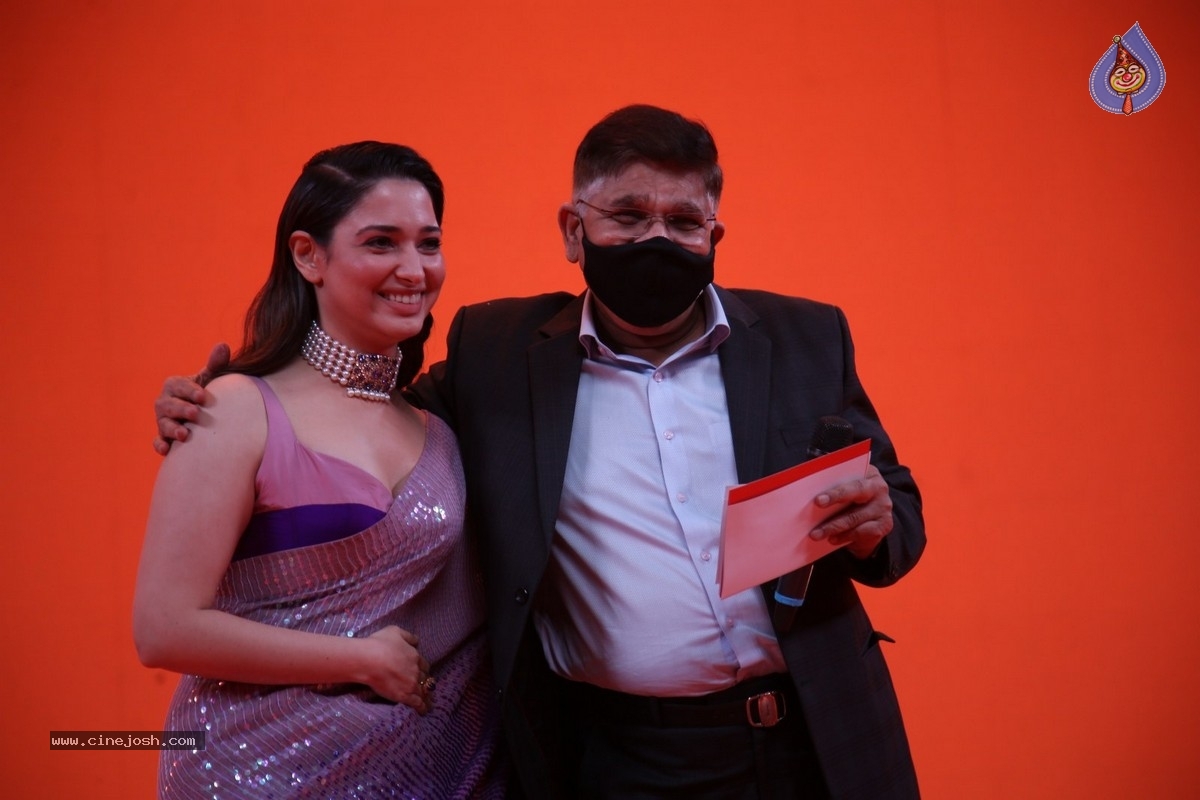 Aha Event An Evening with A Galaxy of Stars Photos - 25 / 42 photos