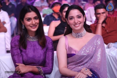 Aha Event An Evening with A Galaxy of Stars Photos - 14 of 42