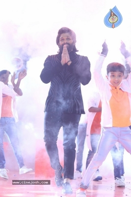 Aha Event An Evening with A Galaxy of Stars Photos - 32 of 42