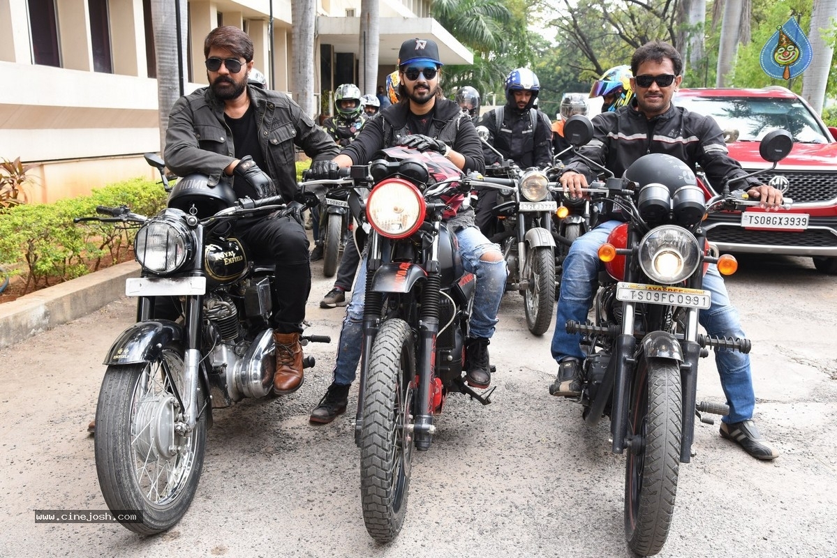 Idhe Maa Katha Movie Motion Poster Launch - 8 / 21 photos