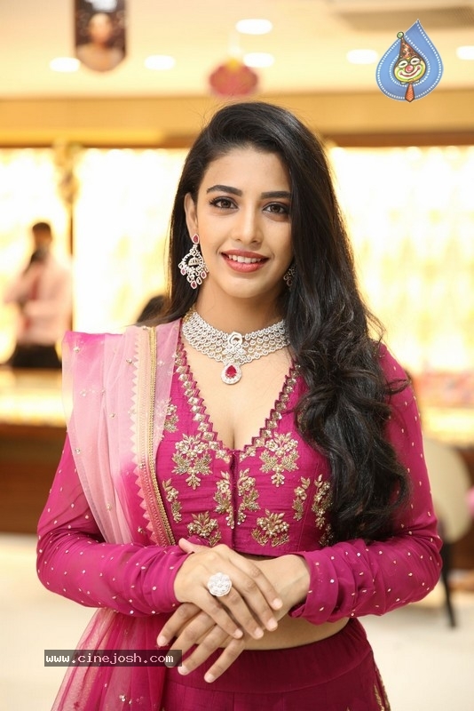 Artistry Show at Malabar Gold and Diamonds - 21 / 21 photos