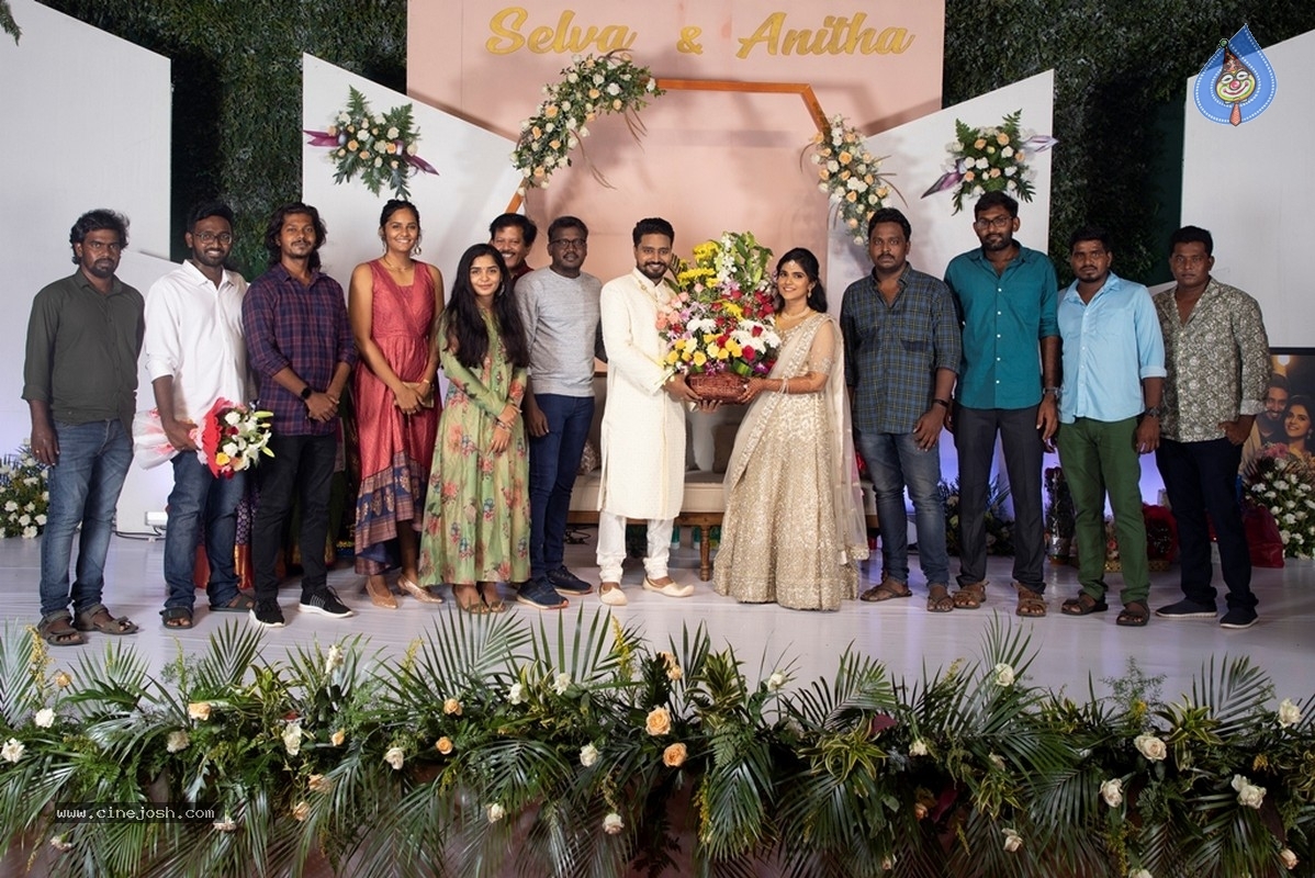 Editor Selva RK Wedding Reception Photos - 1 / 9 photos