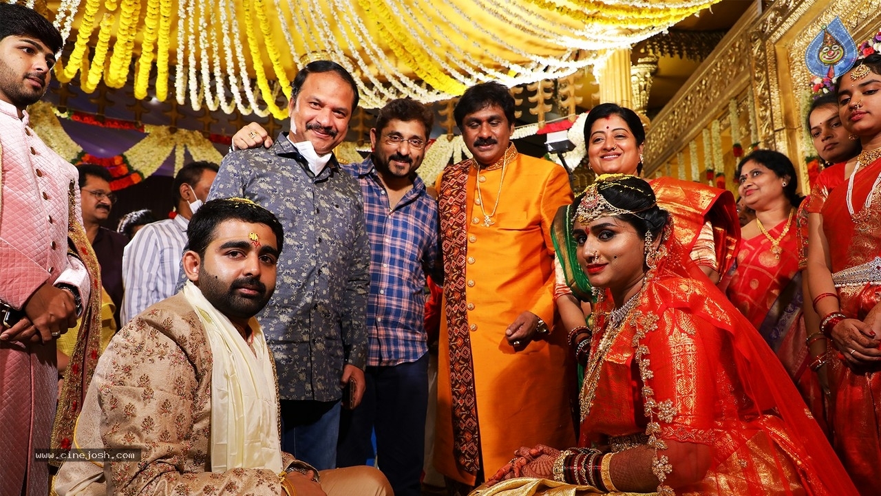 Raghu Kunche Daughter Raga Pushyami Wedding Photos - 2 / 10 photos