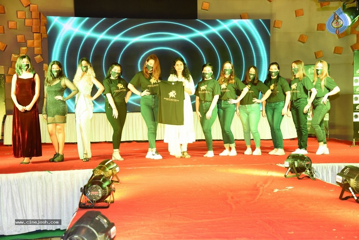 Reddys Multiplex Movies Banner Launch - 3 / 21 photos