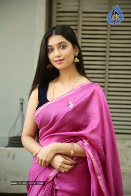 Digangana Suryavanshi Stills - 14 of 15