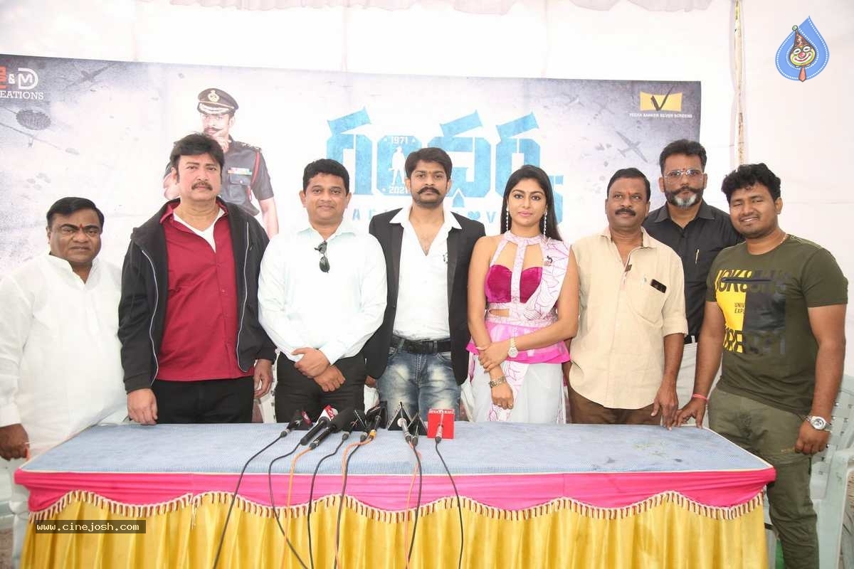 Gandharva Movie Opening - 13 / 40 photos