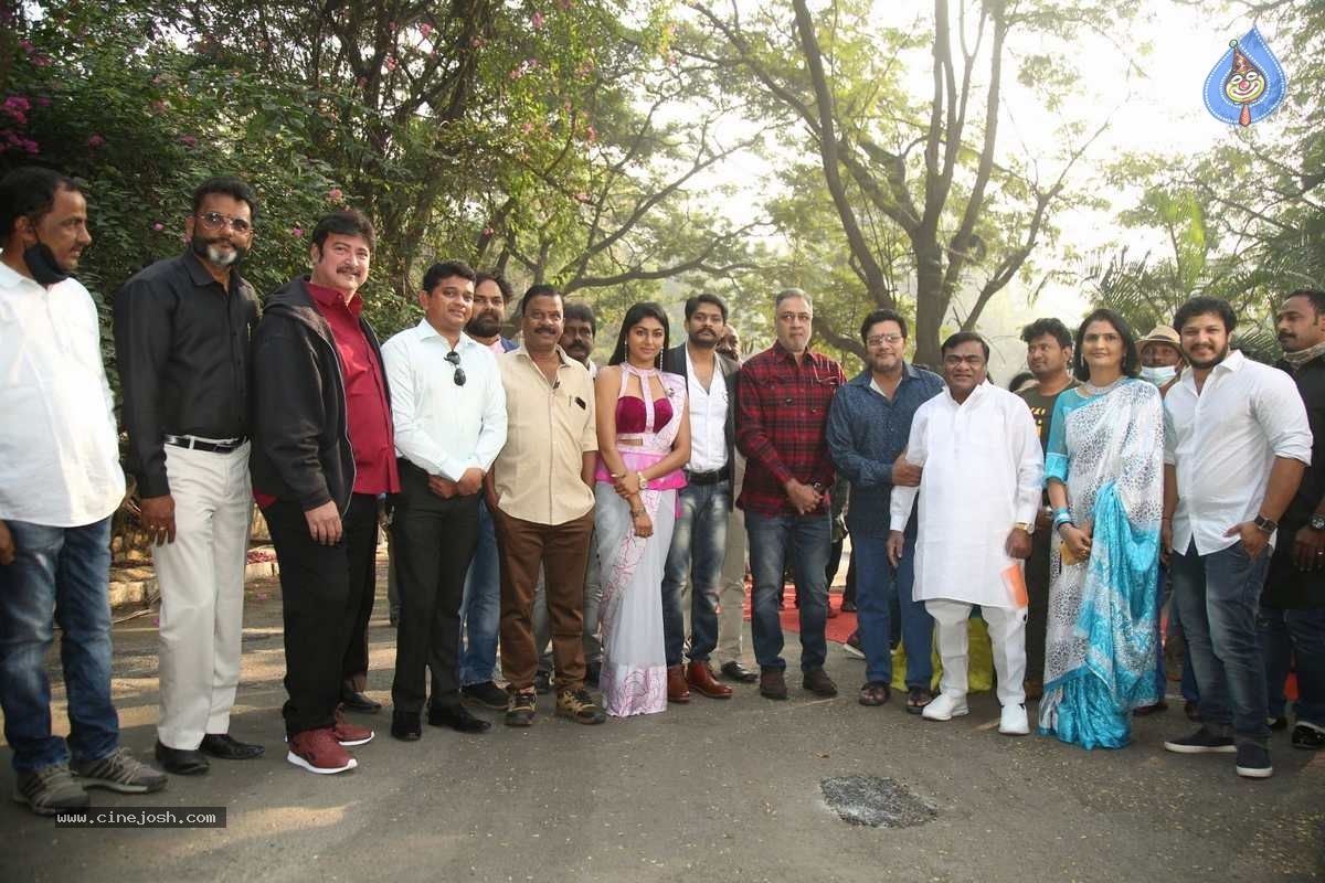 Gandharva Movie Opening - 18 / 40 photos