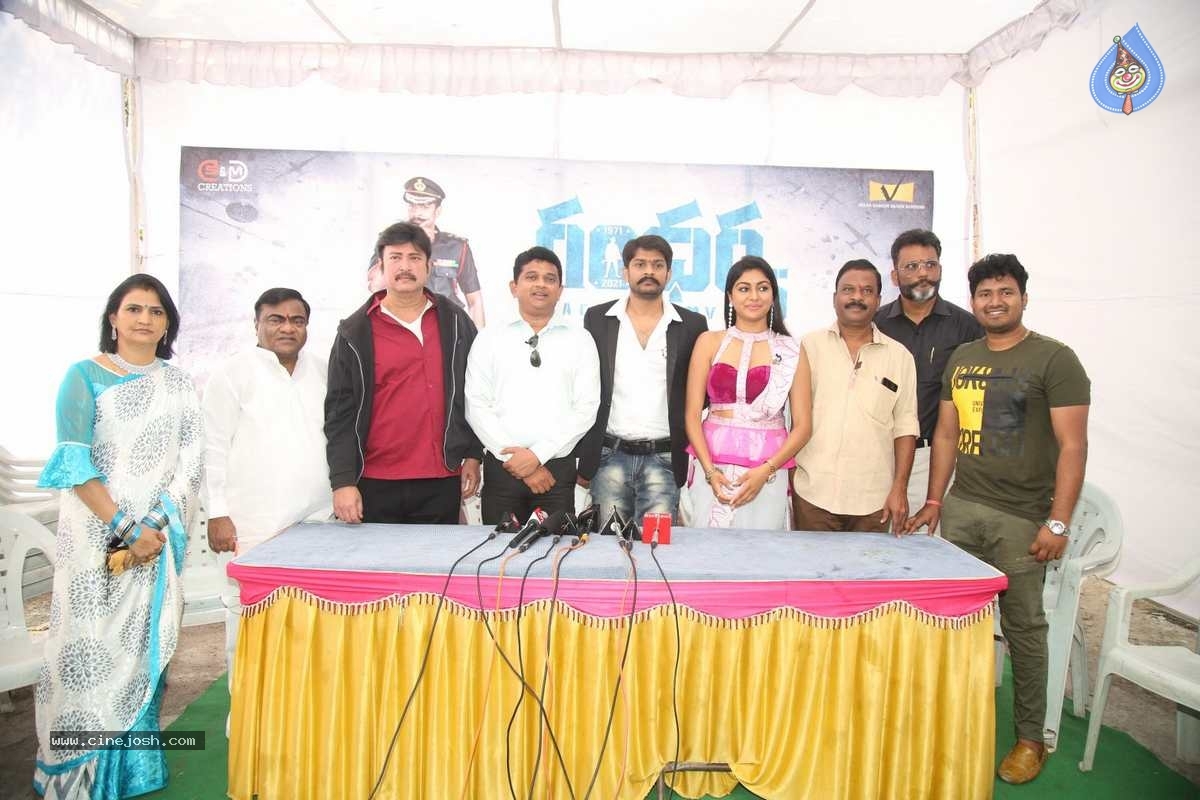 Gandharva Movie Opening - 26 / 40 photos