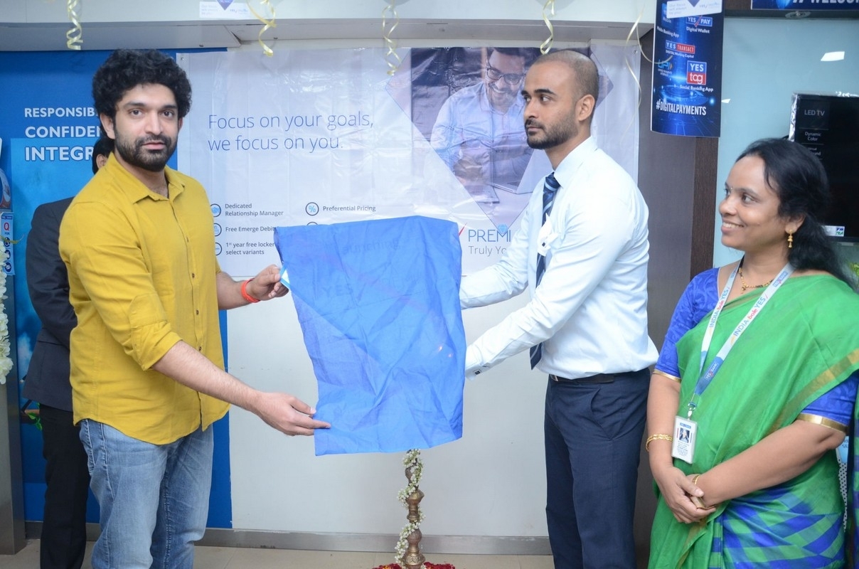 Havish Launches Yes Bank Premium Offer - 4 / 20 photos