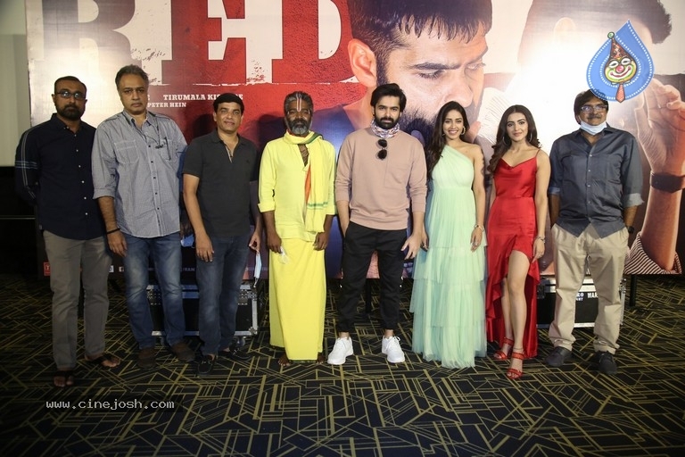 Red Movie Trailer Launch - 6 / 21 photos