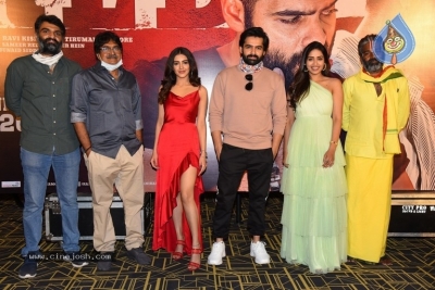 Red Movie Trailer Launch - 15 of 21