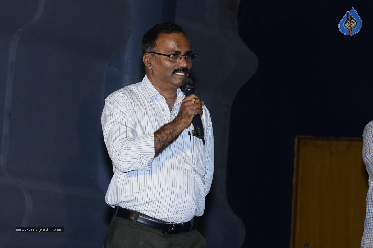 Wrong Gopal Varma Press Meet - 15 / 20 photos