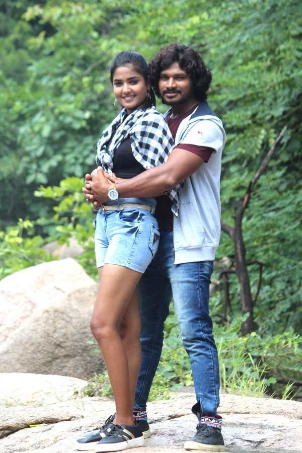 Chitram X Movie Stills - 13 / 14 photos