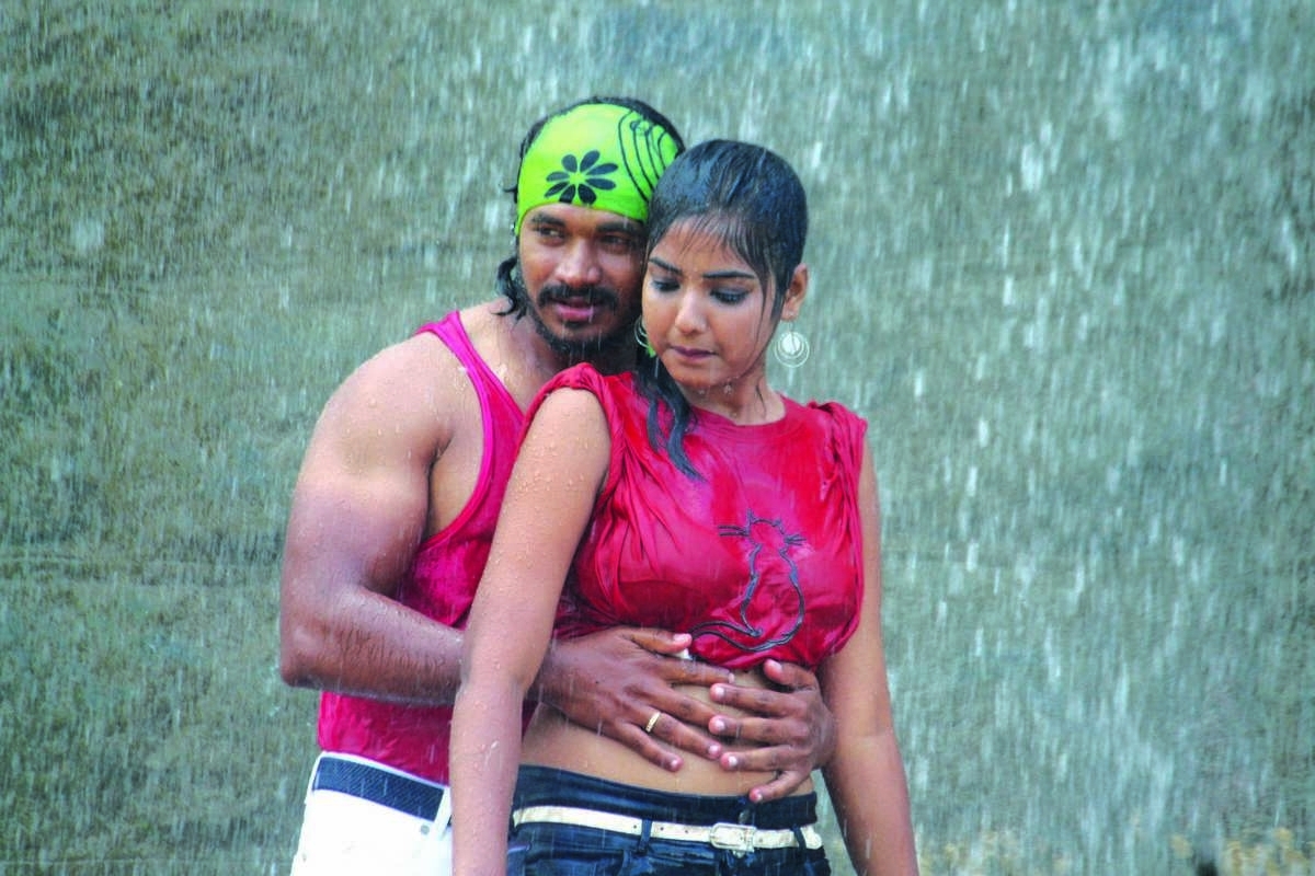 Chitram X Movie Stills - 14 / 14 photos