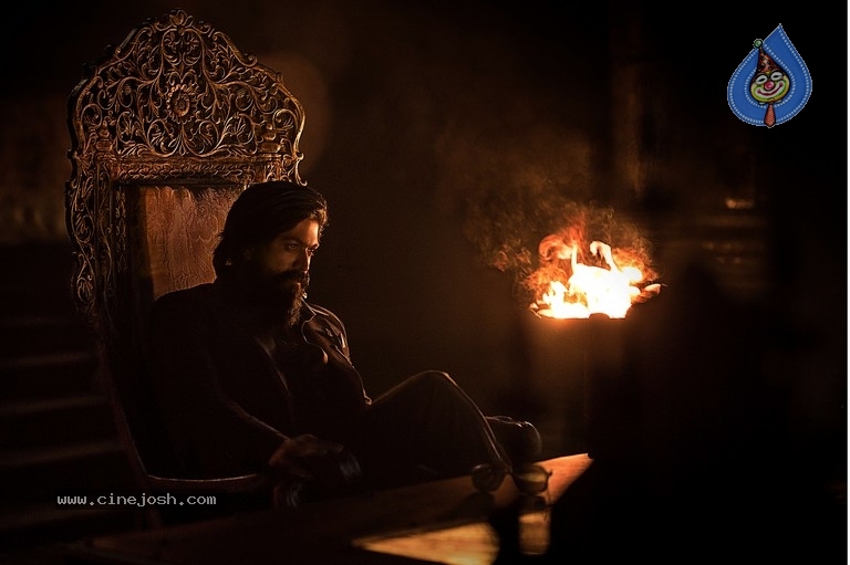 KGF Chapter 2 posters - 2 / 2 photos