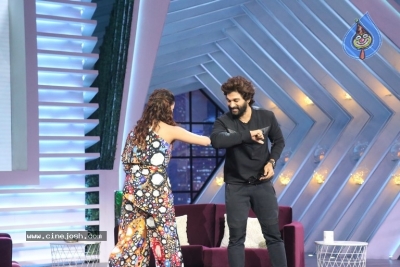 Allu Arjun and Samantha from the sets of SamJam - 12 of 20