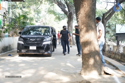 Celebrities cast their Vote GHMC Elections 01 - 4 of 36