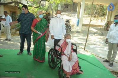 Celebrities cast their Vote GHMC Elections 01 - 13 of 36