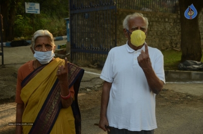 Celebrities cast their Vote GHMC Elections 02 - 57 of 57