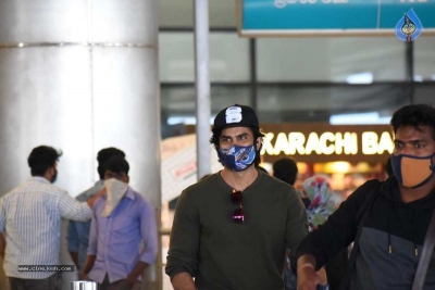 Celebs at Airport Pics - 2 of 14