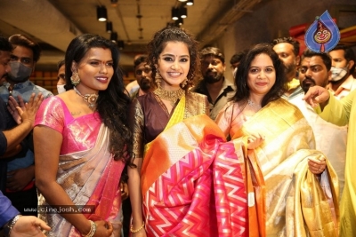 Mugdha Art Studio at Patny Centre - 8 of 40