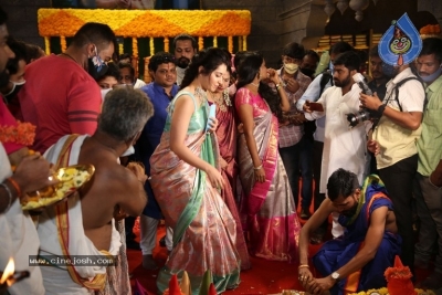 Mugdha Art Studio at Patny Centre - 18 of 40