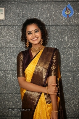 Mugdha Art Studio at Patny Centre - 35 of 40