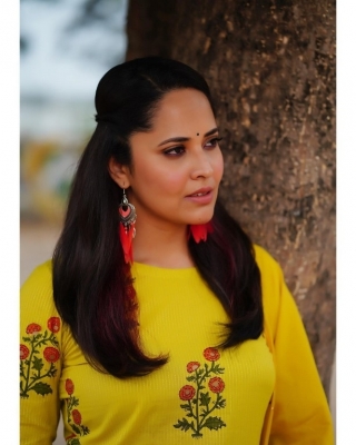 Anasuya Bharadwaj Photos - 6 of 10