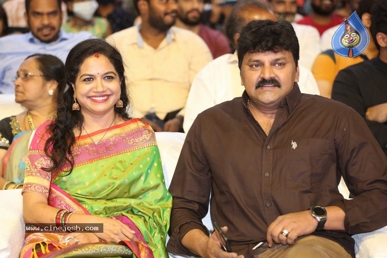 30 Rojullo Preminchadam Ela Pre Release Event - 46 / 63 photos