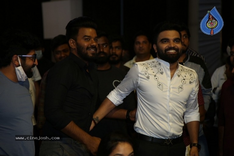 30 Rojullo Preminchadam Ela Pre Release Event - 52 / 63 photos