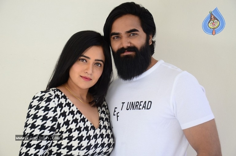 Cheppina Evaru Nammaru Press Meet - 1 / 9 photos