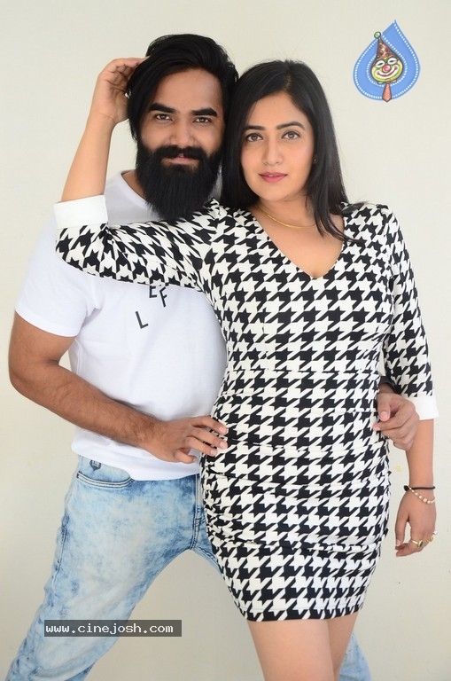 Cheppina Evaru Nammaru Press Meet - 9 / 9 photos