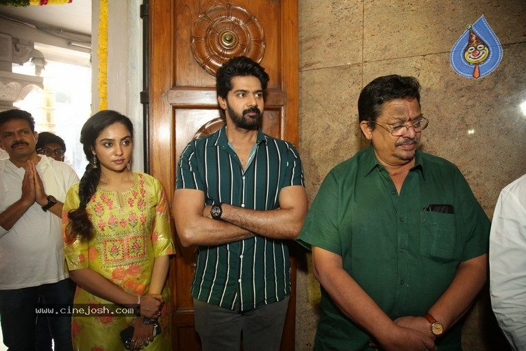Naveen Chandra New Movie Launch - 3 / 21 photos